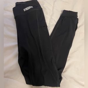 Black gymshark stirrup leggings